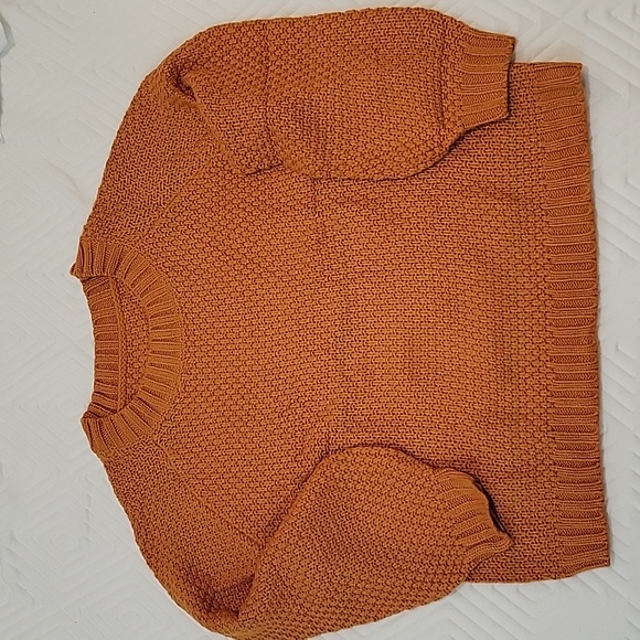 Women's Thick Knitted Orange Sweater with Round Neck - Picture 8 of 15